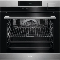 AEG 9000 SteamPro Dampfbackofen / Dampfreinigung / MaxiKlasse™ - Extra Großer Garraum (70 Liter) / Schwarz BSK792280B -Küchenwelt Verkauf af08f30d 0046 4d7e 9c6f 6bcd4b432735