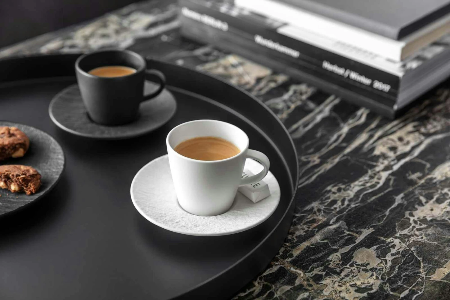 Villeroy & Boch Manufacture Rock Espressotasse Mit Untertasse Schwarz 9 Villeroy & Boch Manufacture Rock Espressotasse Mit Untertasse Schwarz – Bild 7